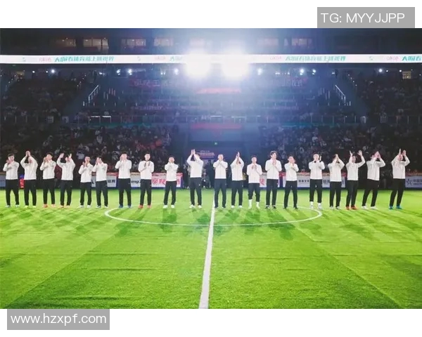 足球明星齐聚一堂组建梦之队共同追逐冠军荣耀与梦想