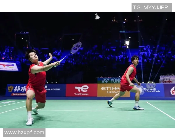 重庆羽毛球队在世锦赛上的蜕变与成长之路探索